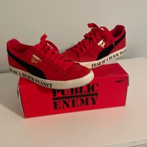Puma- Clyde- Public Enemy- Size 9